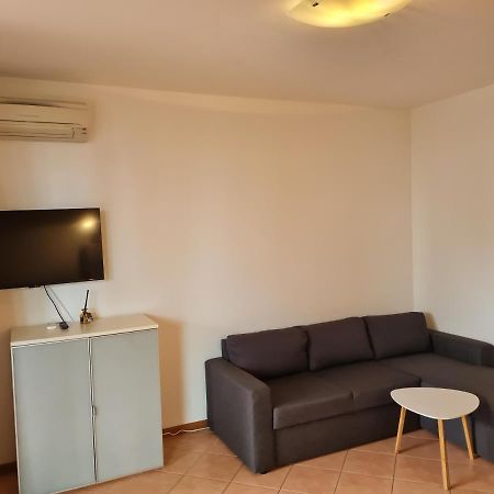 Apartamento Lato Soleggiato @Gardazzurro Padenghe sul Garda Exterior foto