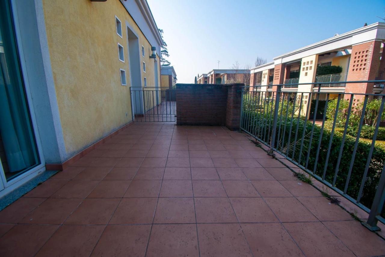 Apartamento Lato Soleggiato @Gardazzurro Padenghe sul Garda Exterior foto