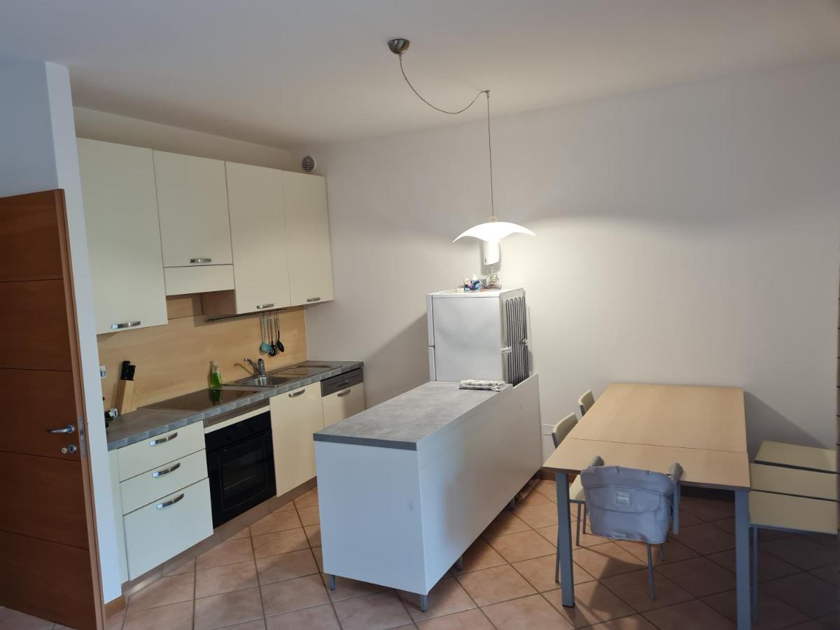 Apartamento Lato Soleggiato @Gardazzurro Padenghe sul Garda Exterior foto